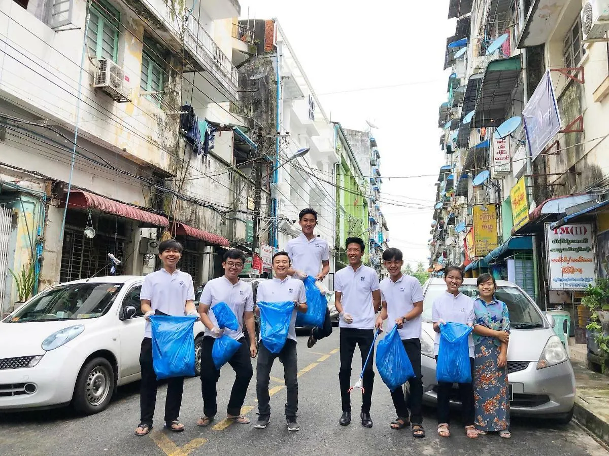 Hood Hostel Yangon