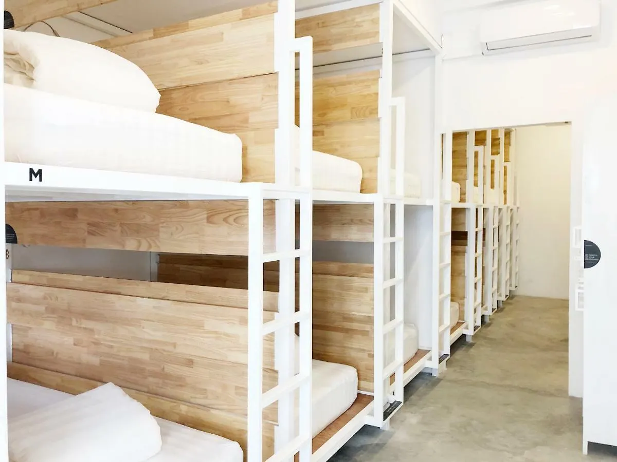 Hood Hostel Yangon