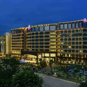 Grand Mercure Golden Empire Hotel
